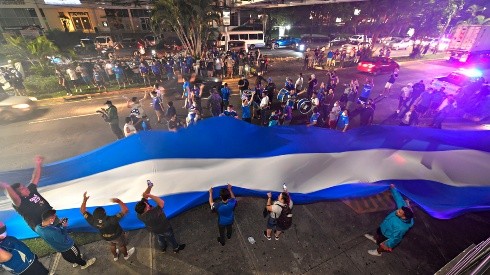 Los fanáticos salvadoreños hicieron sentir su presencia