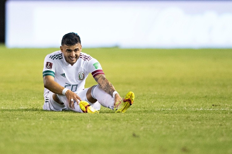 Alexis Vega no pudo mostrarse por la lesión en el primer tiempo (foto: Imago7)