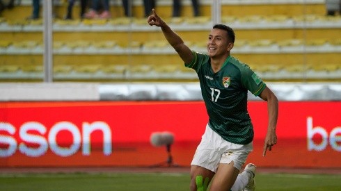 Bolivia golea a Paraguay y se le abre una opción a Chile de subir en la tabla.