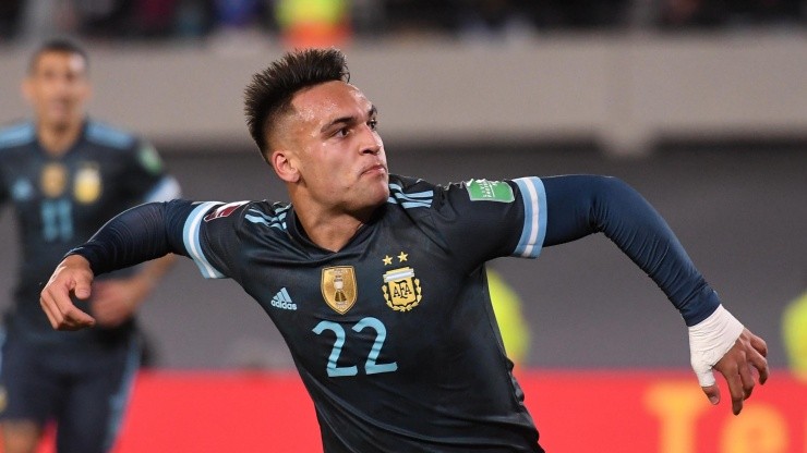 Lautaro Martínez abrió el marcador para Argentina.