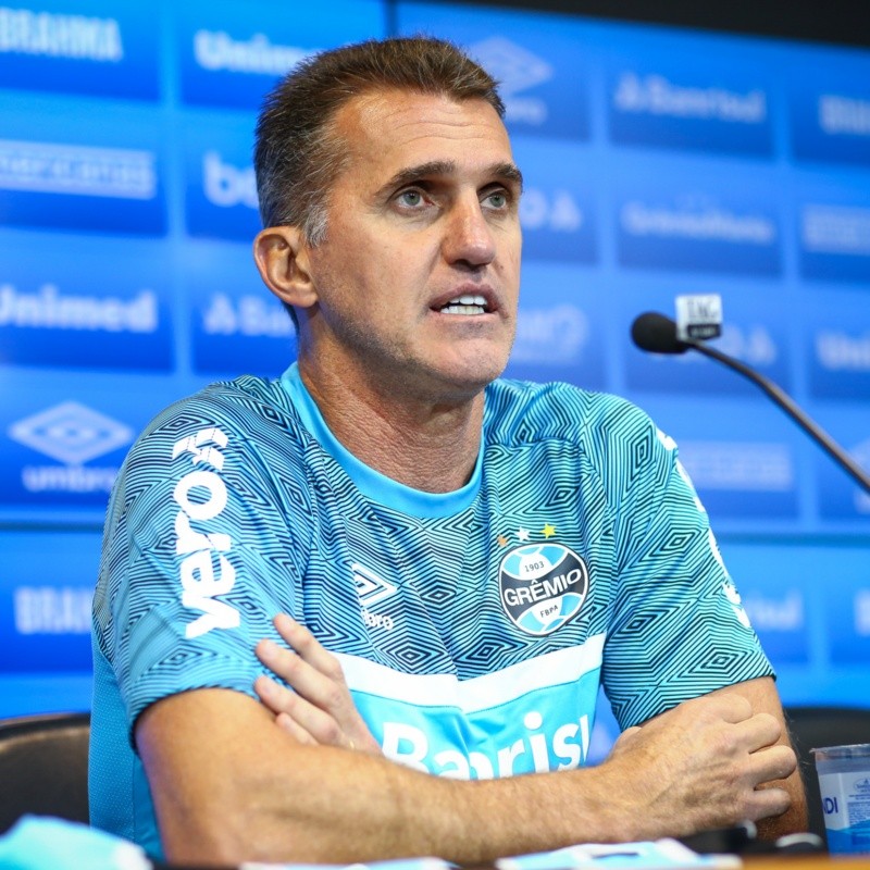 Mancini vê Grêmio com condições de reagir e explica por que aceitou o convite