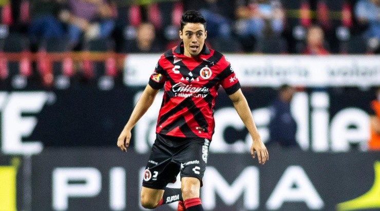 El lateral quedó expuesto en el gol. (Imago 7)