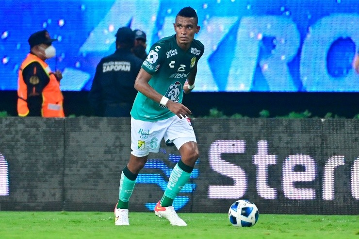 William Tesillo en León