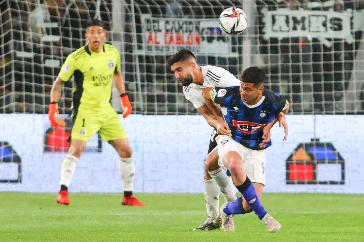 Colo Colo Emiliano Amor