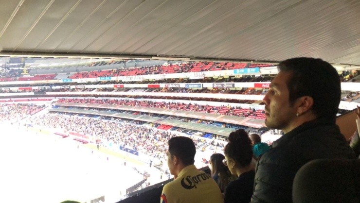 Cabañas, presente en el Azteca. (@AMERICA_1916)