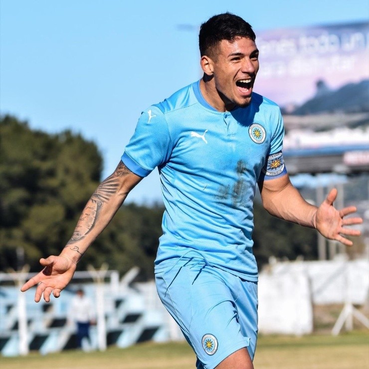 Colo Colo Montevideo City Alan Saldivia