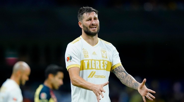 APG no se lució en el Azteca. (Imago 7)