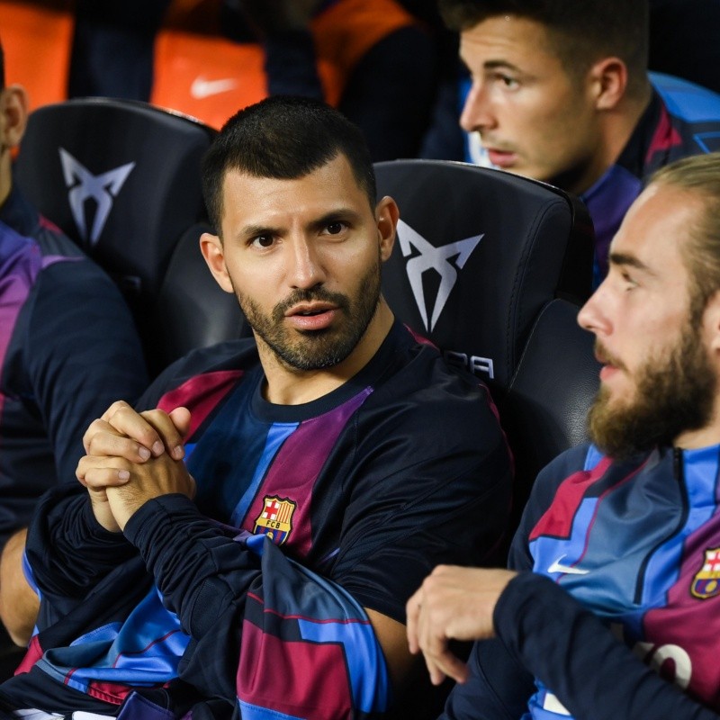 Grandes compañeros: los mensajes del plantel de Barcelona para el Kun Agüero