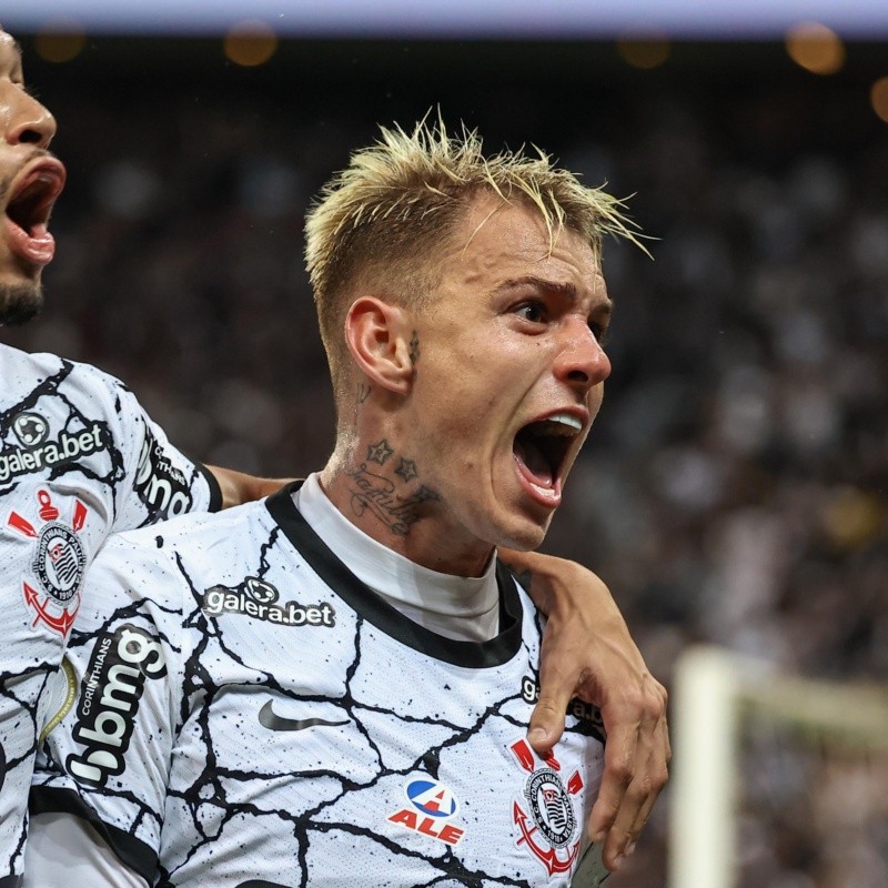 Róger Guedes destaca torcida e a luta do Corinthians pela vitória: “Merecemos esse resultado”