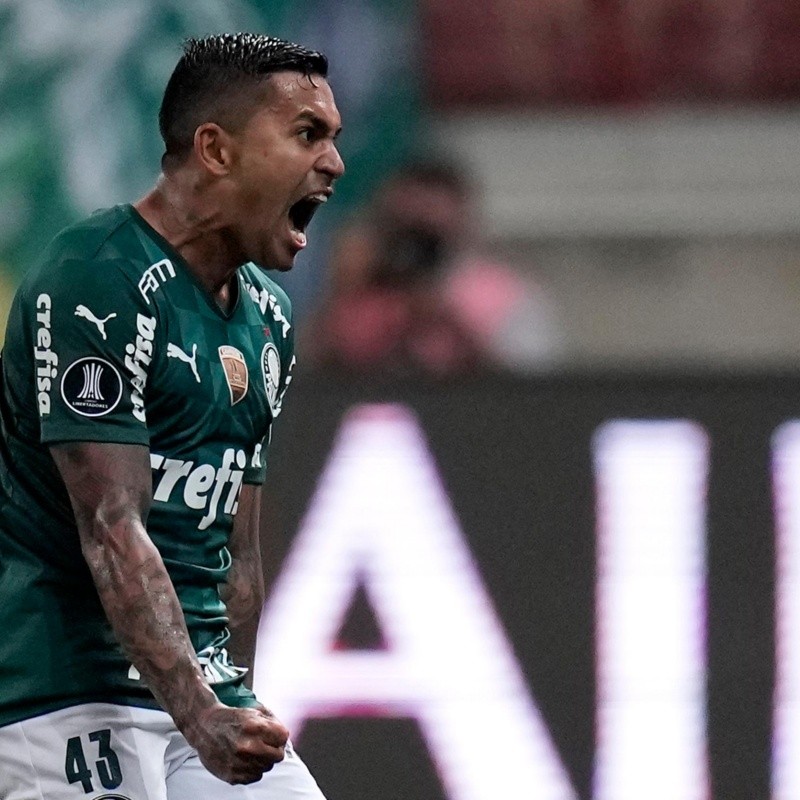 Zé Roberto revela que ajudou o Palmeiras a fechar com Dudu em 2015