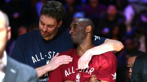Pau Gasol y Kobe Bryant en el Juego de las Estrellas del 2016