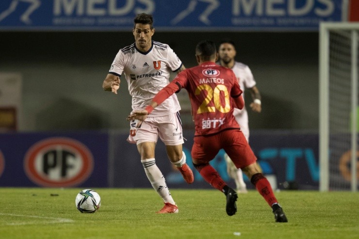 Joaquín Larrivey Universidad de Chile