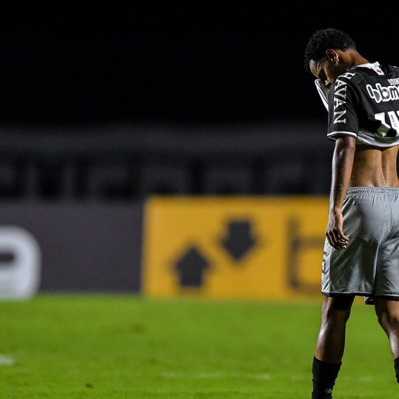 Sem Riquelme, Fernando Diniz altera formação do Vasco para clássico decisivo na Série B