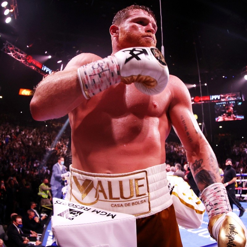 ¡Canelo Álvarez rey indiscutido de las 168 libras!