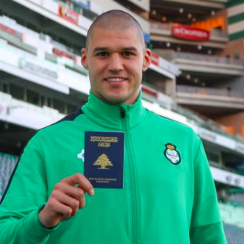 Gibrán Lajud ya tiene pasaporte de Líbano para buscar el pase al Mundial con aquel país