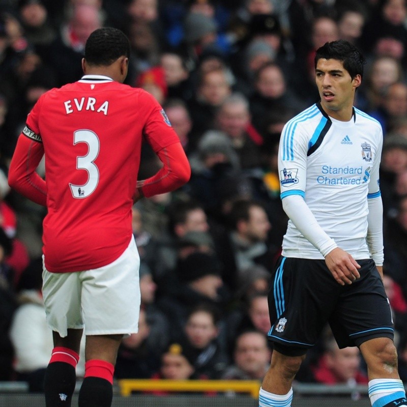 Patrice Evra recordó el encuentro que tuvo con Luis Suárez en la calle tras el incidente racista