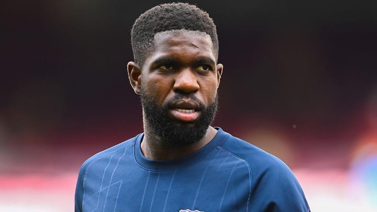 Umtiti en calentamiento con Barcelona.