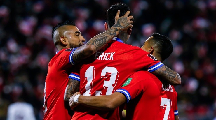 Comemoração dos jogadores chilenos (Foto: Getty Images)