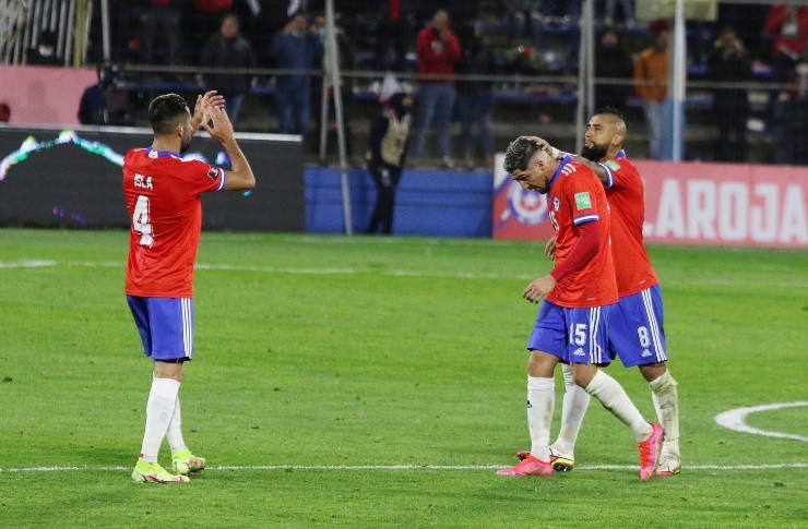 Mauricio Isla Diego Valdés Arturo Vidal Selección Chilena