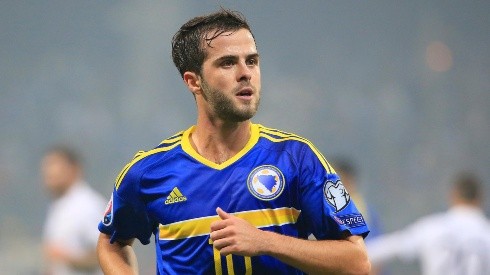 Miralem Pjanic fue apartado en Bosnia.