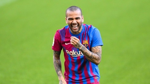 Dani Alves regresó a Barcelona.