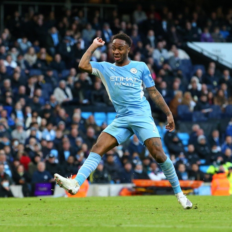 Manchester City pone trabas al traspaso de Sterling a Barcelona