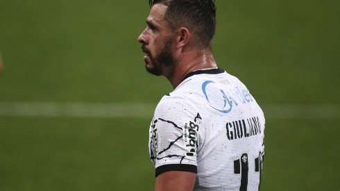 Foto: Ettore Chiereguini/AGIF - Giuliano foi paparicado por amigo Hamdallah quando veio ao Corinthians. Agora, centroavante marroquino está livre no mercado