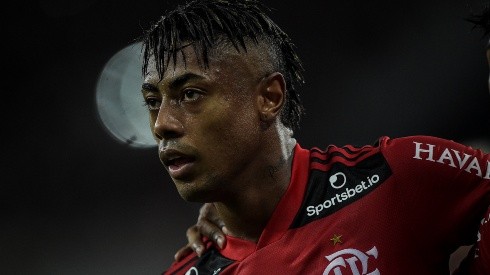 Foto: Thiago Ribeiro/AGIF - BH exaltou parceria com companheiro no Flamengo