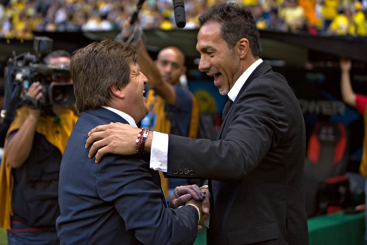 Miguel Herrera y Gustavo Matosas en la final del Apertura 2013 (foto: Imago7).