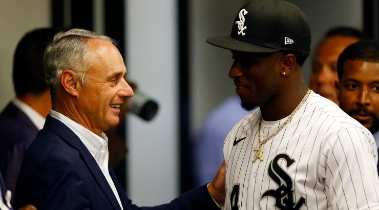 Commissioner of Baseball Robert D. Manfred Jr. speaks with Tim Anderson #7 of the Chicago White Sox (Photo by Justin Edmonds/Getty Images)