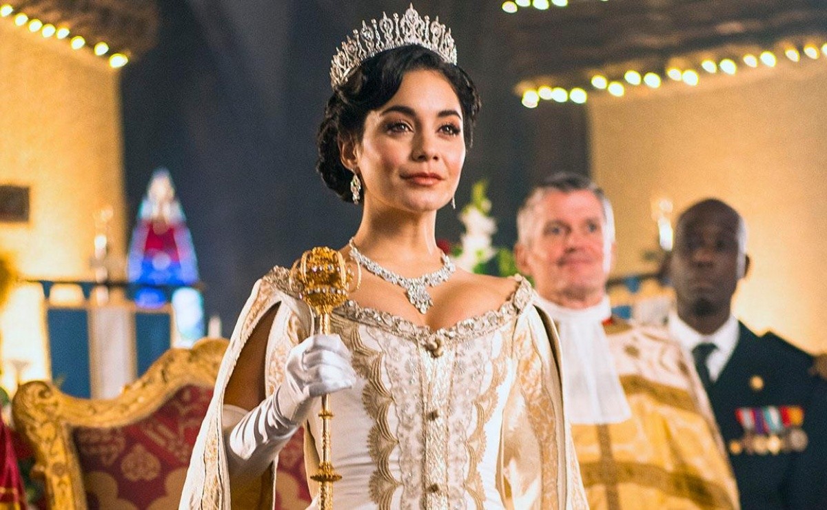 Vanessa Hudgens wants to make a movie about her parents