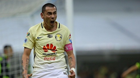 Sambueza podría salir de Toluca y anhela retirarse en América.