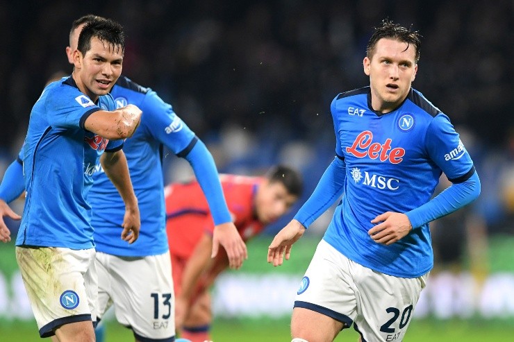 Hirving Lozano y Piotr Zielinski