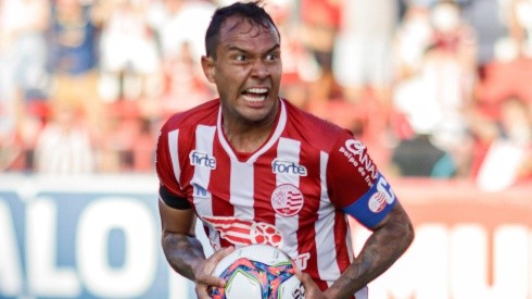 Foto: Rafael Vieira/AGIF | Dentre os atacantes, Vinicius foi o único que deixou o clube por opção