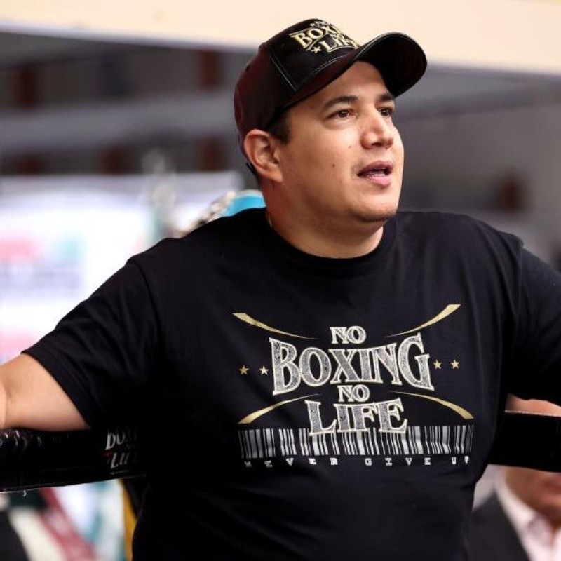 Eddy Reynoso habló si pactarán peso para el combate entre Canelo Álvarez e Ilunga Makabu