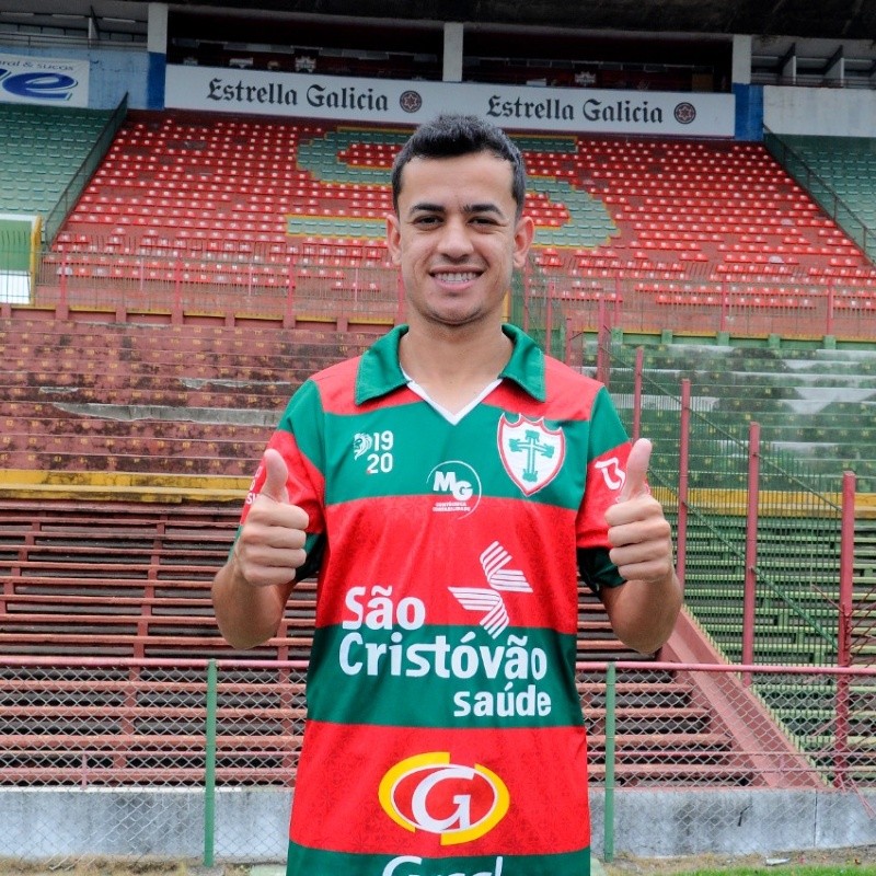 Novo reforço da Portuguesa manda recado importante para os torcedores do clube; jogador revela suas características