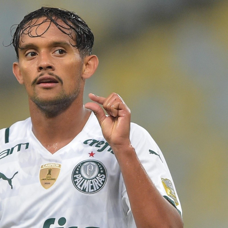 Gustavo Scarpa, do Palmeiras, é o líder de assistências do Campeonato Brasileiro