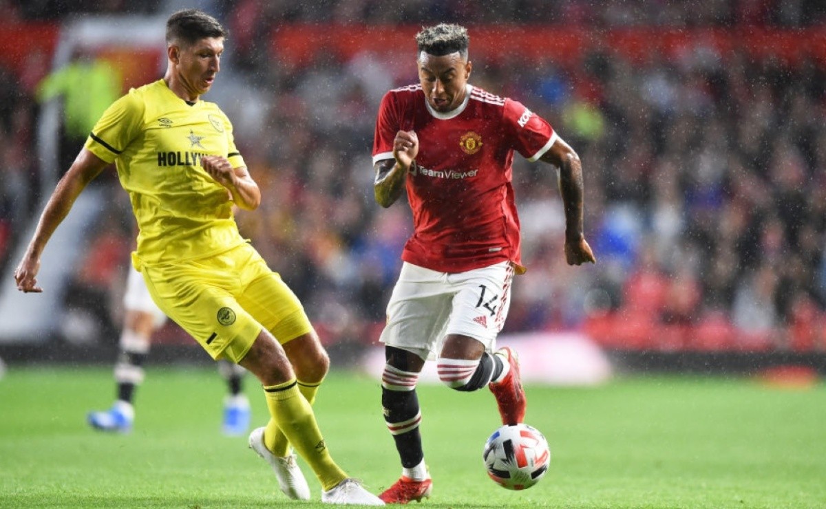 Brentford vs Manchester United: Date, Time, and TV Channel in the US to  watch the 2021-22 Premier League