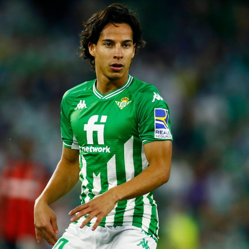 ¡Diego Lainez salvó del ridículo a Betis con un golazo agónico!