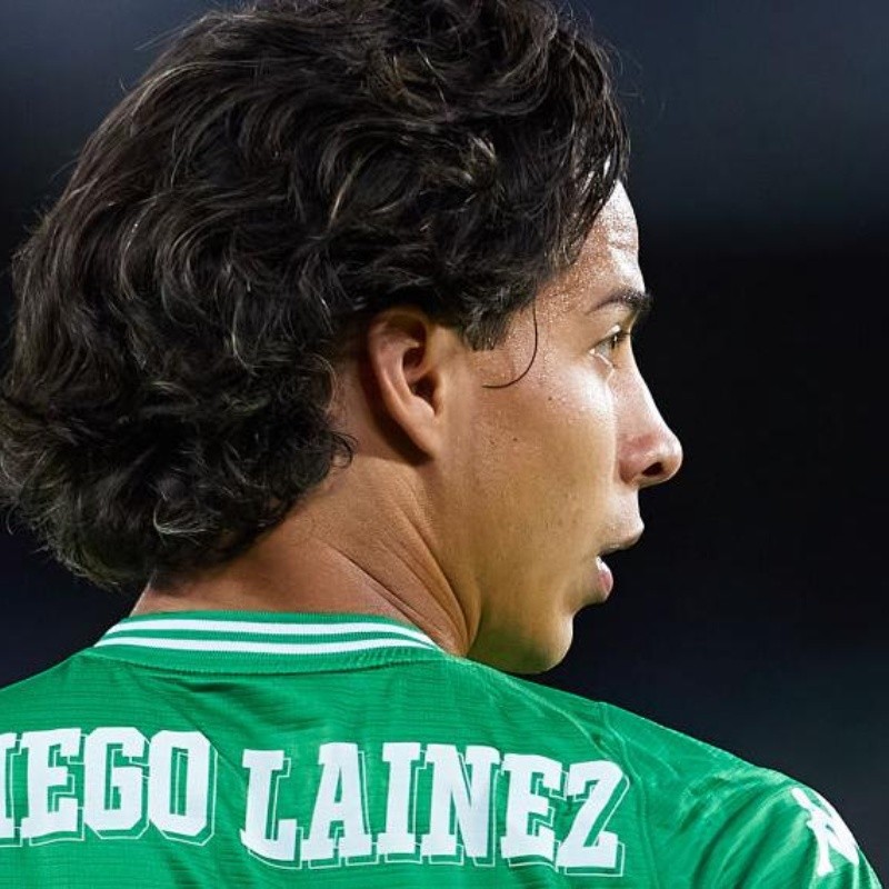 Medios españoles se rinden a los pies de Diego Lainez y su "reinvindicación"