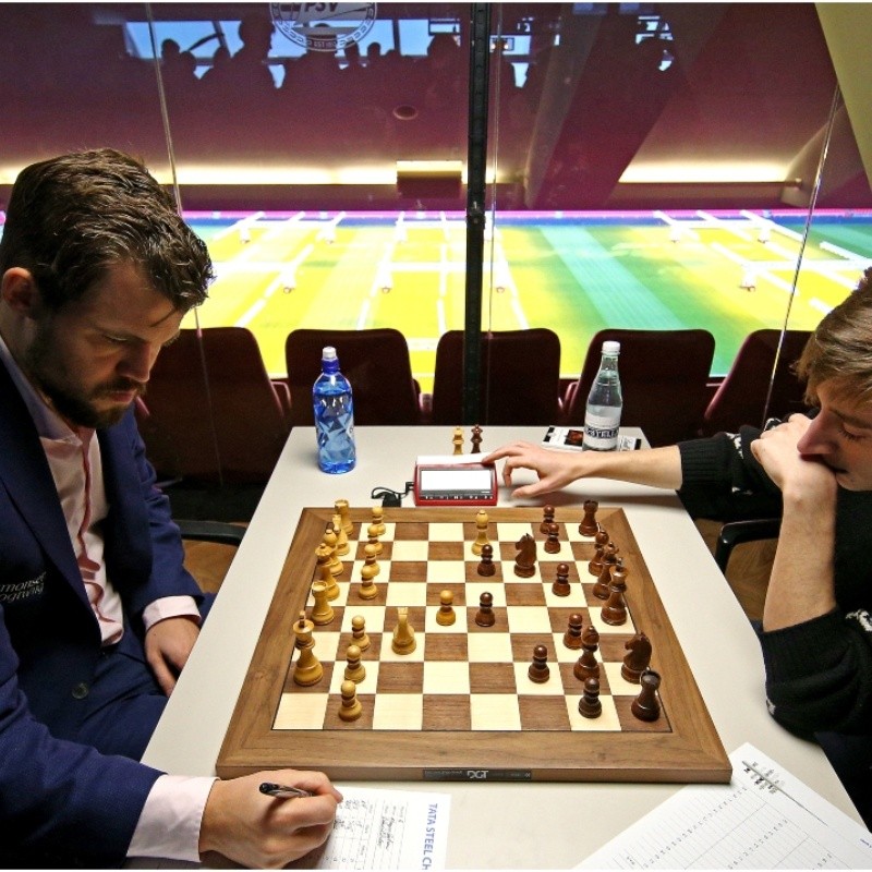 Controversy: accusations of treason against Daniil Dubov for being part of  “Team Carlsen”