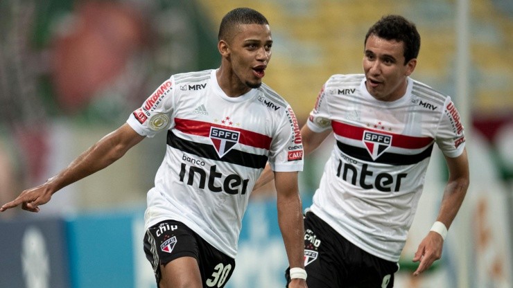 Foto: Marcello Zambrana/AGIF | Gabriel Sara está entre as grandes possibilidades de negocio para o São Paulo em janeiro