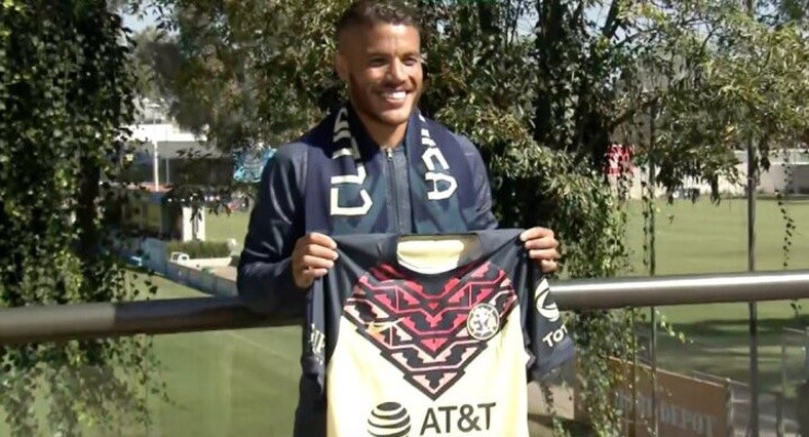 Jonathan dos Santos llegó al América