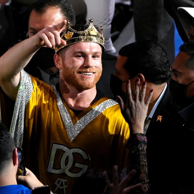 Un campeón mundial de peso mediano está listo para subir a la división donde reina Canelo Álvarez