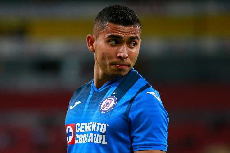 GUADALAJARA, MEXICO - OCTUBRE 19: Orbelin Pineda del Cruz Azul durante el juego de la jornada 14 del Torneo GRITA MEXICO Apertura 2021 de la Liga BBVA MX en el Estadio Jalisco el 19 de octubre 2021 en Guadalajara, Mexico. (Foto: Alfredo Moya/JAM MEDIA)-Not Released (NR)