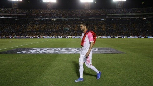 Oribe Peralta en uno de sus últimos juegos con Chivas