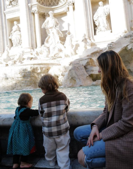 Instagram @SarahKohan