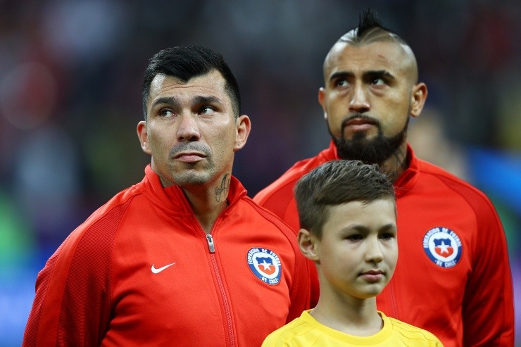 Gary Medel Arturo Vidal