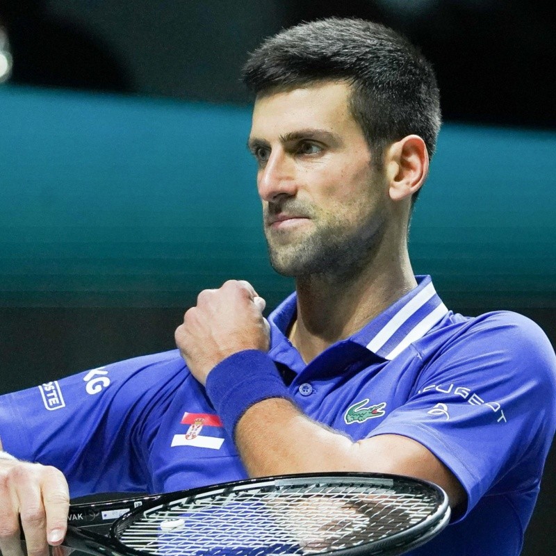 ¿Mentiroso o irresponsable? Djokovic dijo que tuvo COVID-19 y al día siguiente hizo una aparición