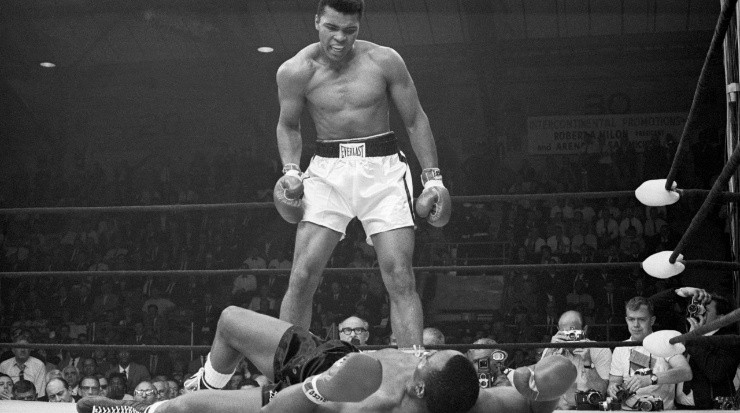 Muhammad Ali&#039;s iconic picture after defeating Sonny Liston in 1965. (Getty Images)